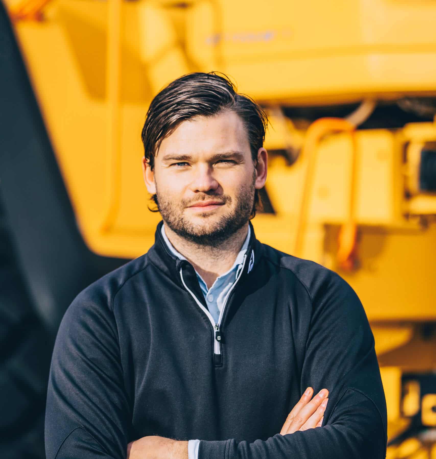 Niklas Assarsson, Specialist på bank och säkerhetsvärde